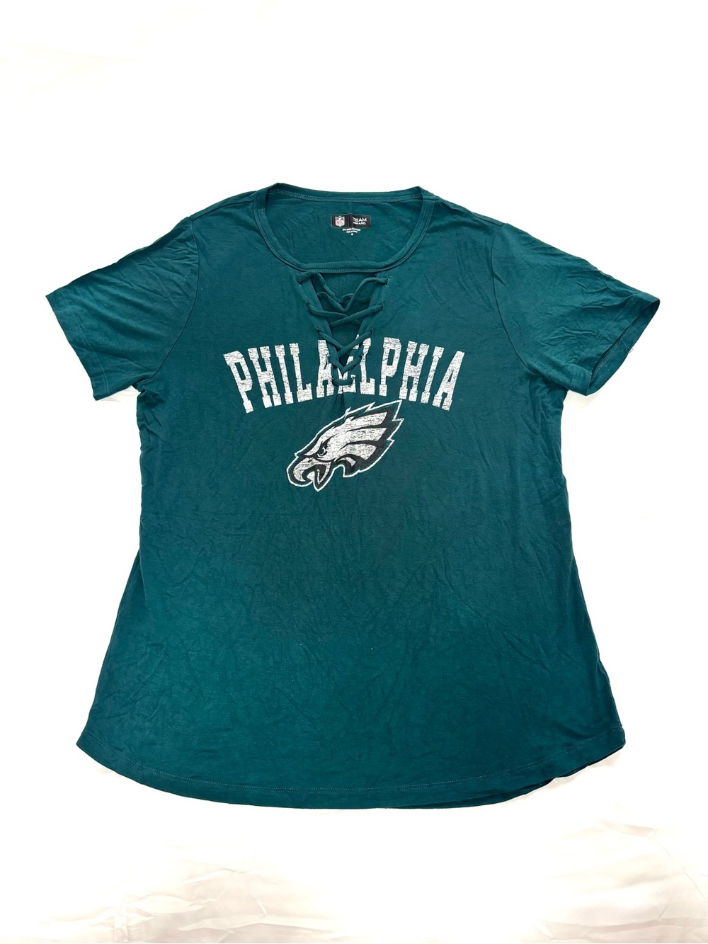 Philadelphia Eagles Lace-Up T-Shirt Women’s Medium